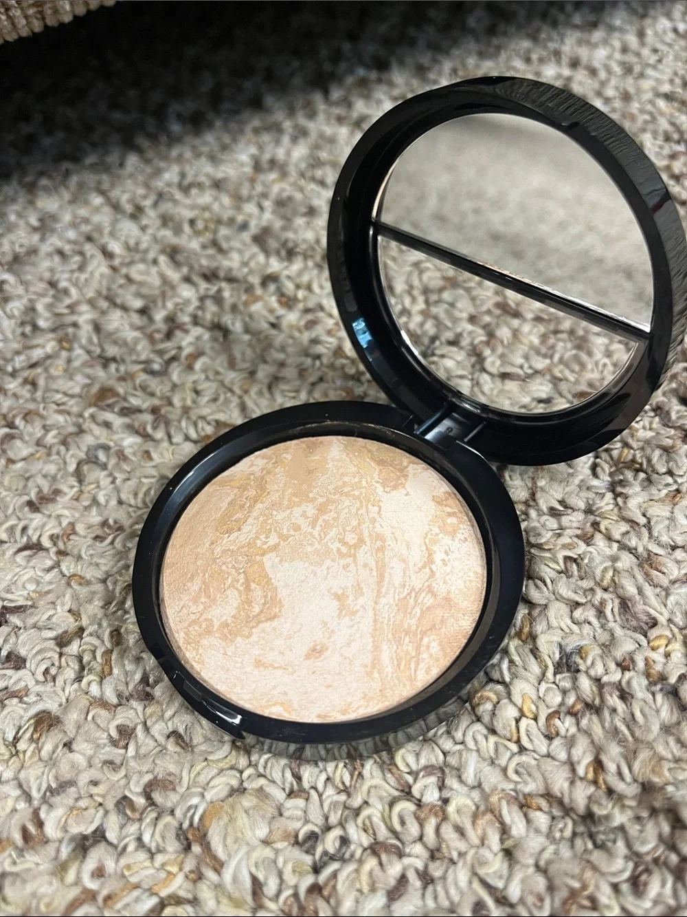 Laura Geller Color Correcting Baked Foundation - Light
